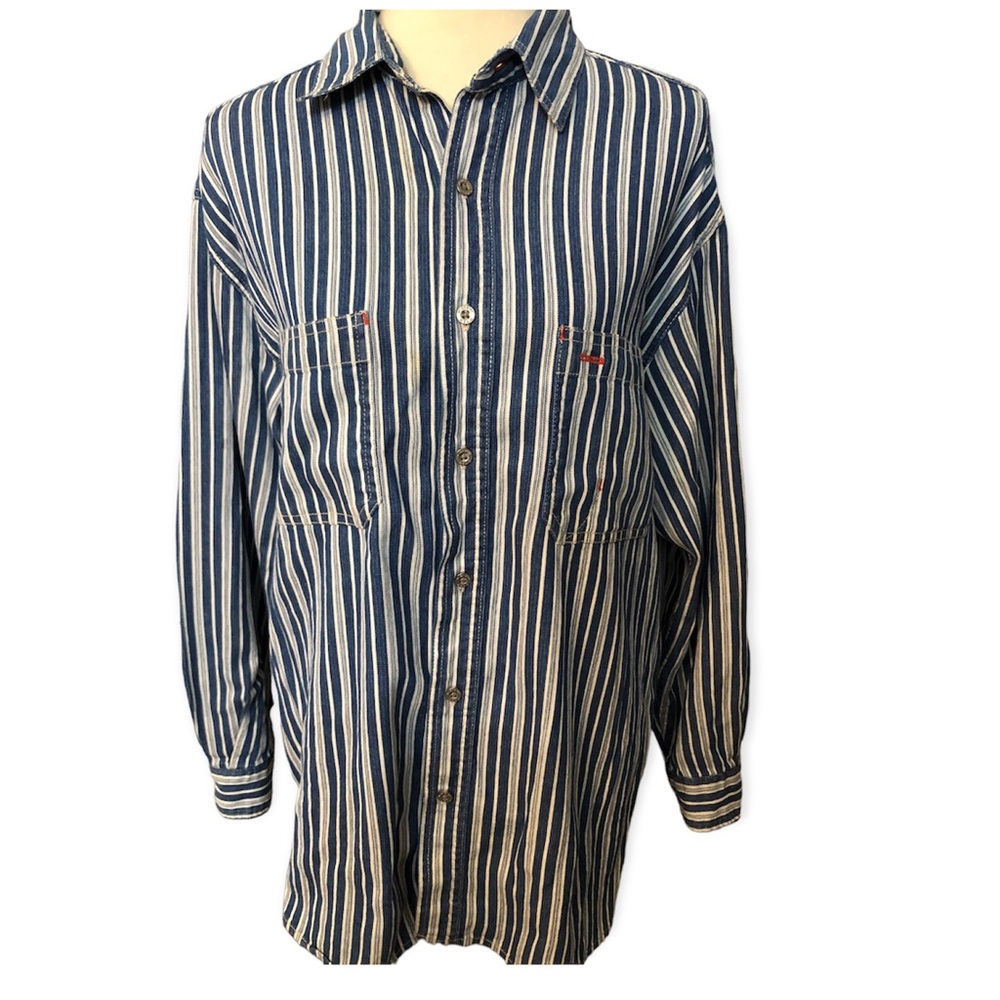 Wrangler Hero vintage blue and white button down long sleeve shirt
